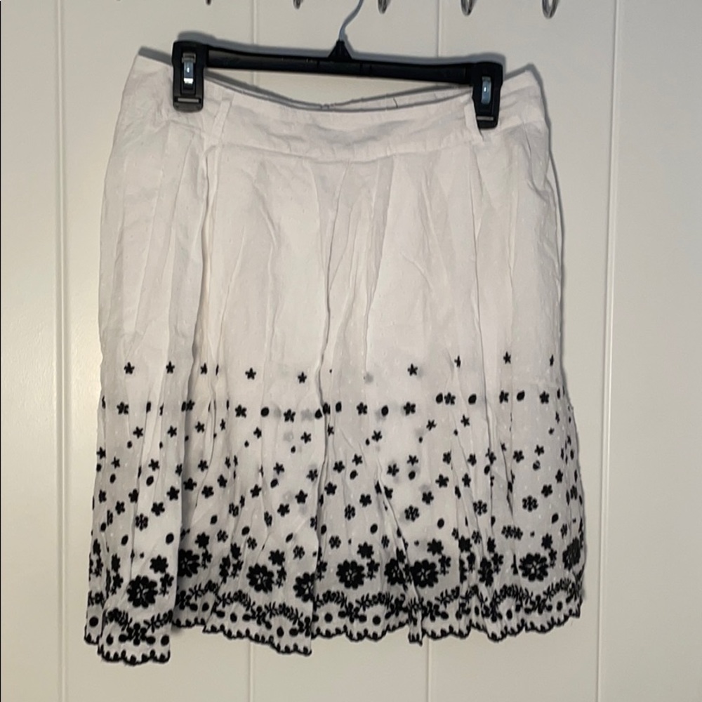 White Skirt with Black Flowers - Picture 1 of 2